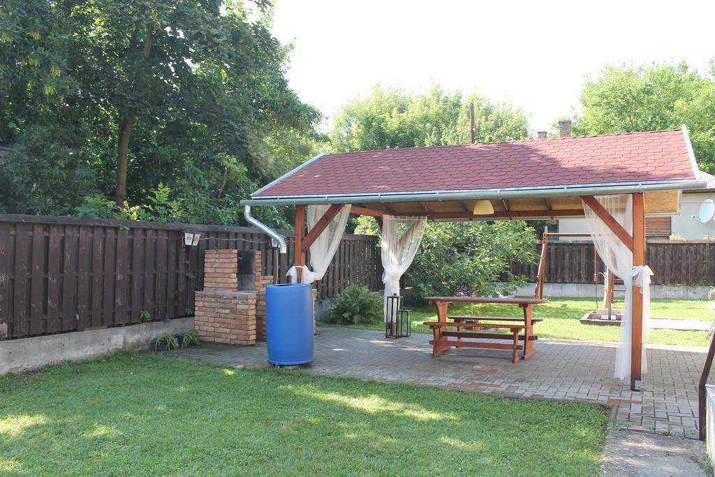 Ferienwohnung Bestapartman Balatonboglár Exterior foto